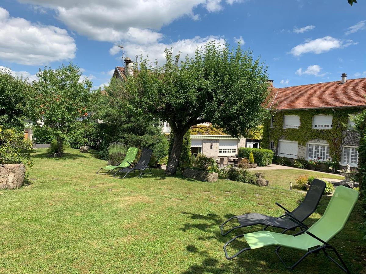 Logis La Thomasse Hotel Aurillac Exterior photo