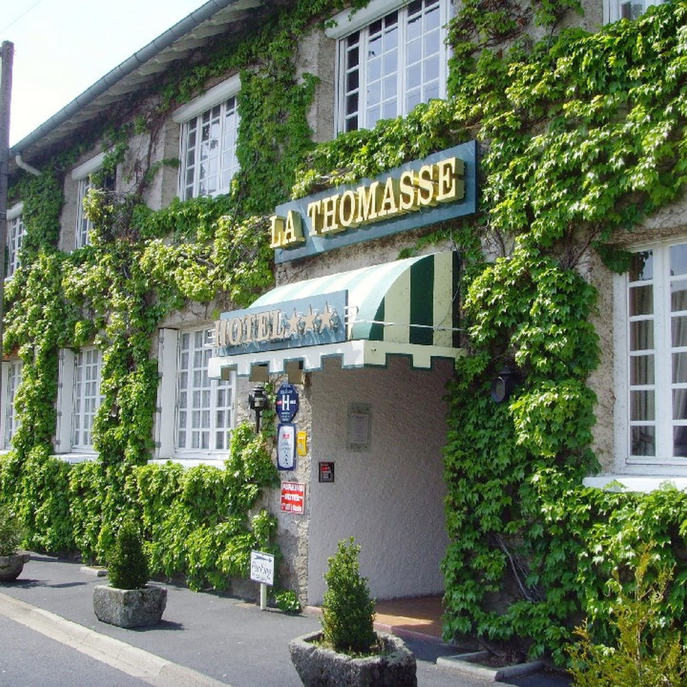 Logis La Thomasse Hotel Aurillac Exterior photo